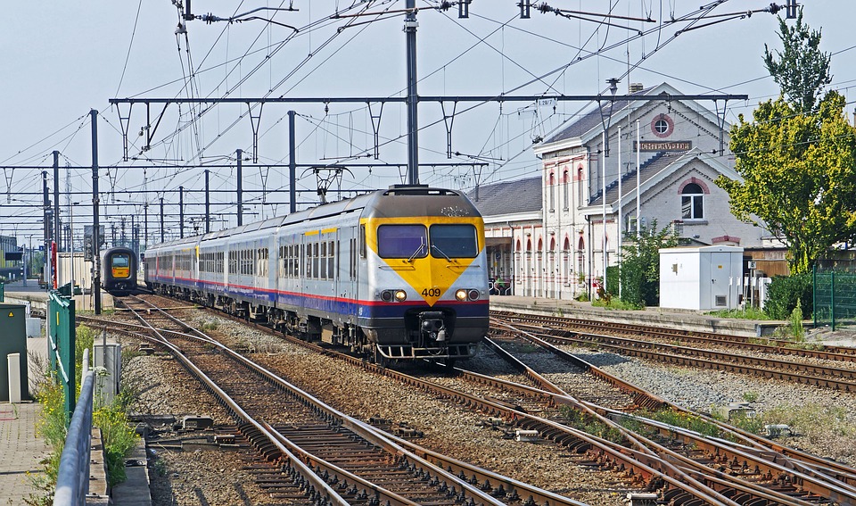 Quel Est Le Salaire D'un Conducteur De Train ? - Jobat.be